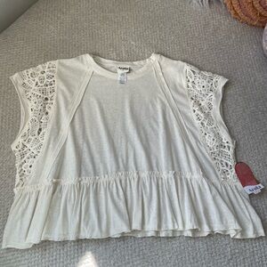 ARULA Cream Lace Sleeve Top